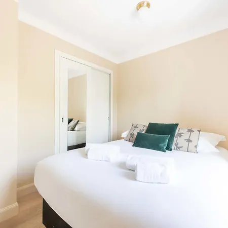 1-br Quiet Balcony Apartamento *